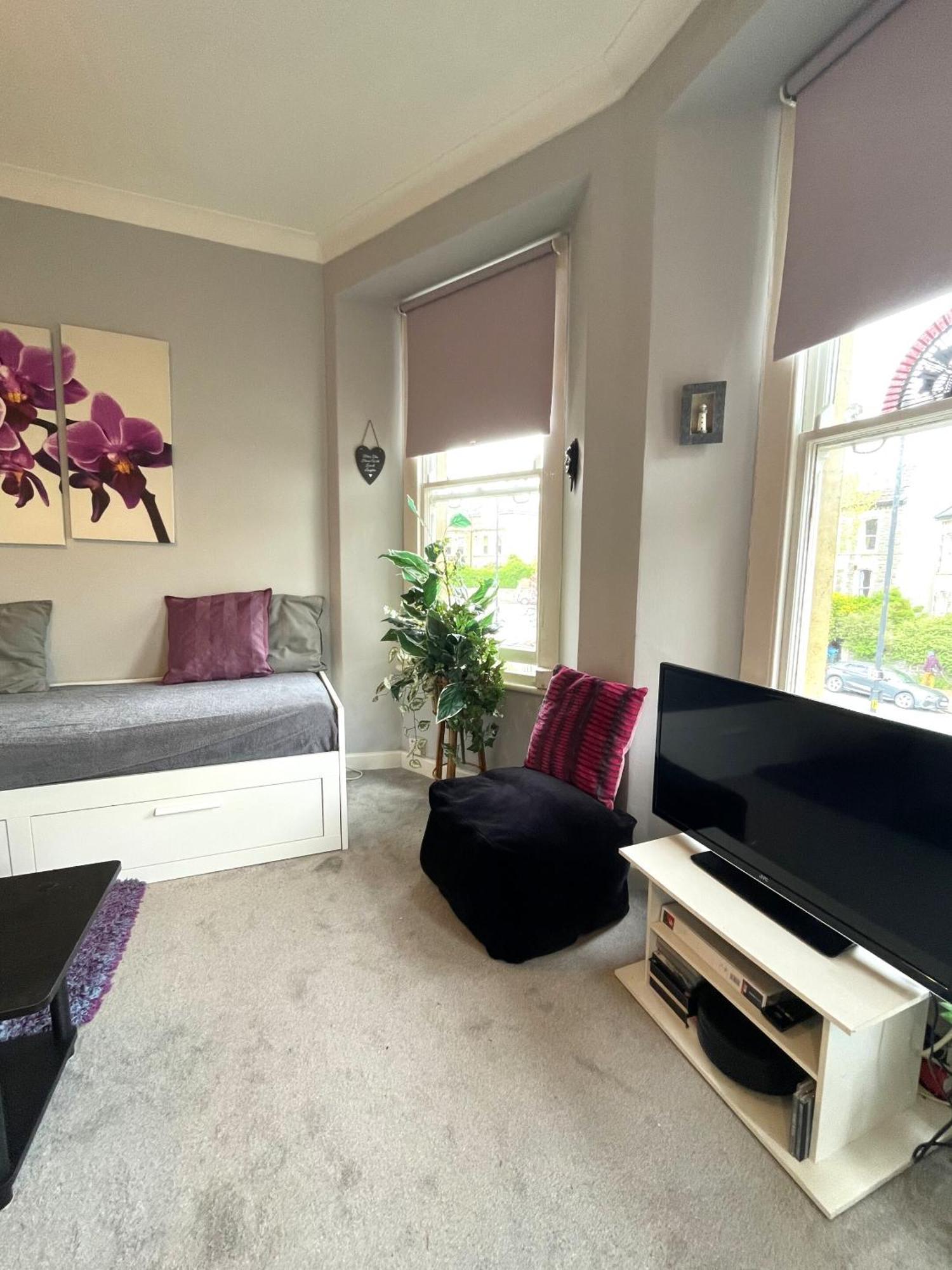 Snug Studio Apartment In Central Location Bristol Extérieur photo