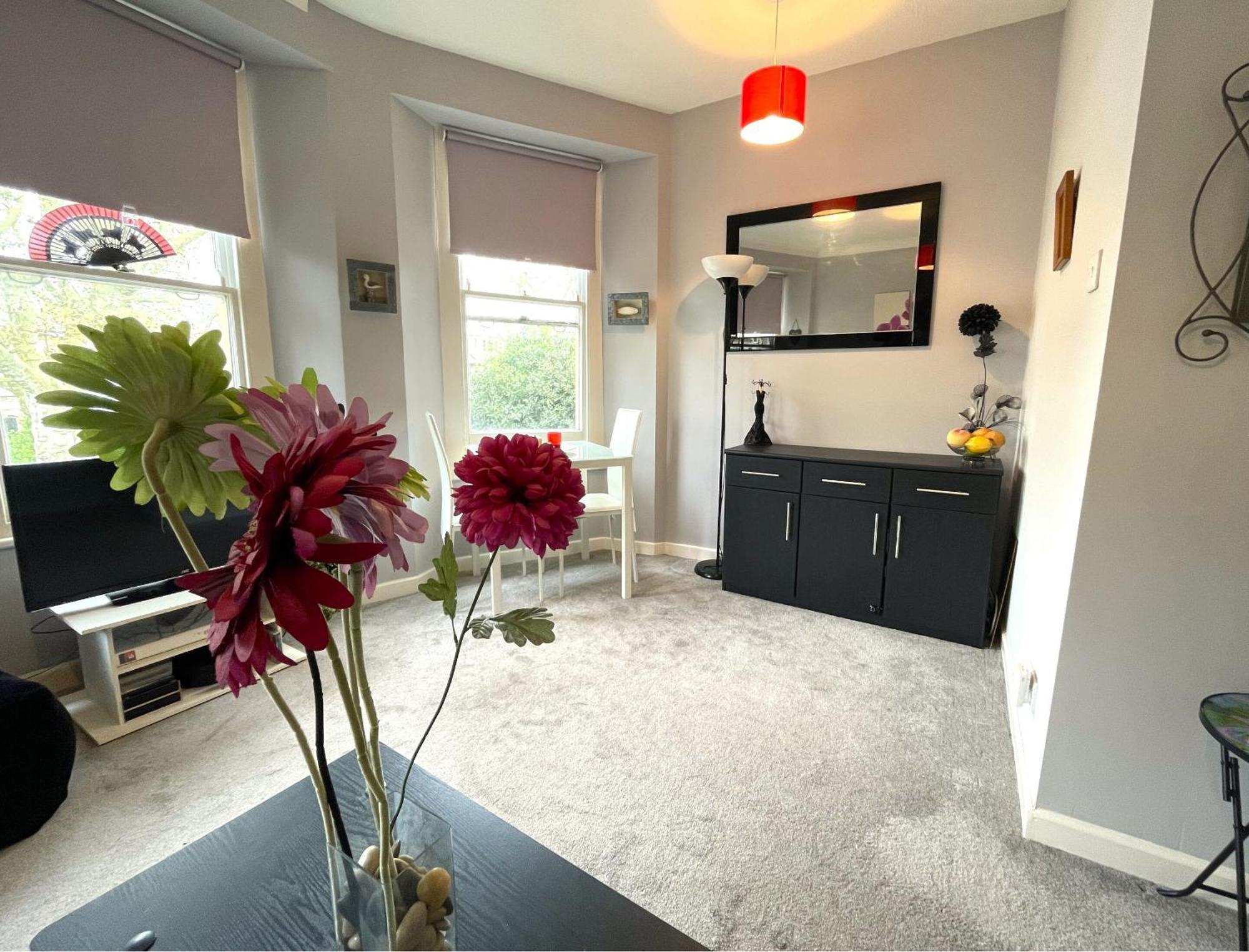 Snug Studio Apartment In Central Location Bristol Extérieur photo